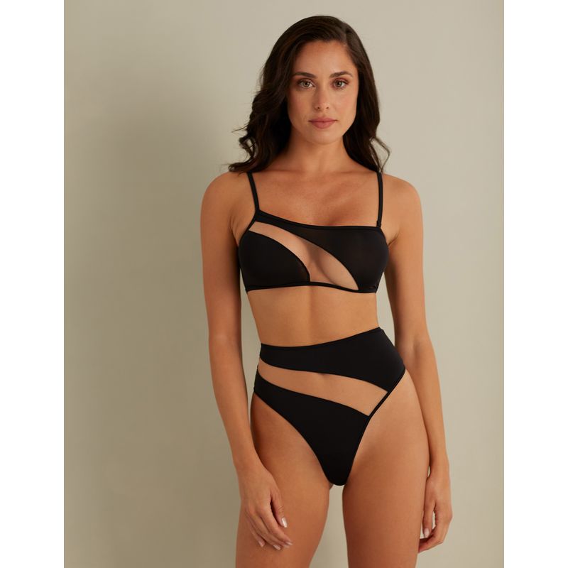 Buy Yamamay Non-Wired Medium Coverage Tube Bra - Black at Rs.3299