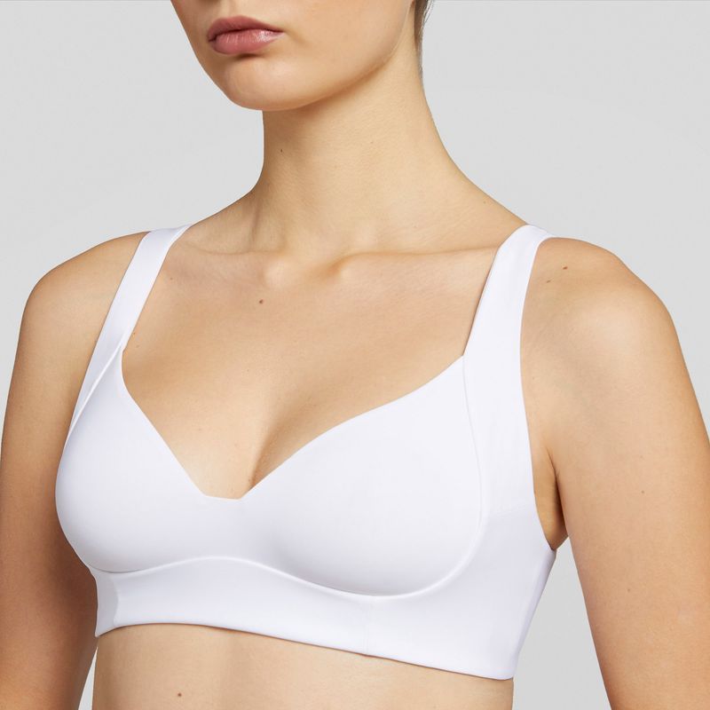 Buy Yamamay Non-Wired Medium Coverage Tube Bra - Black at Rs.3299