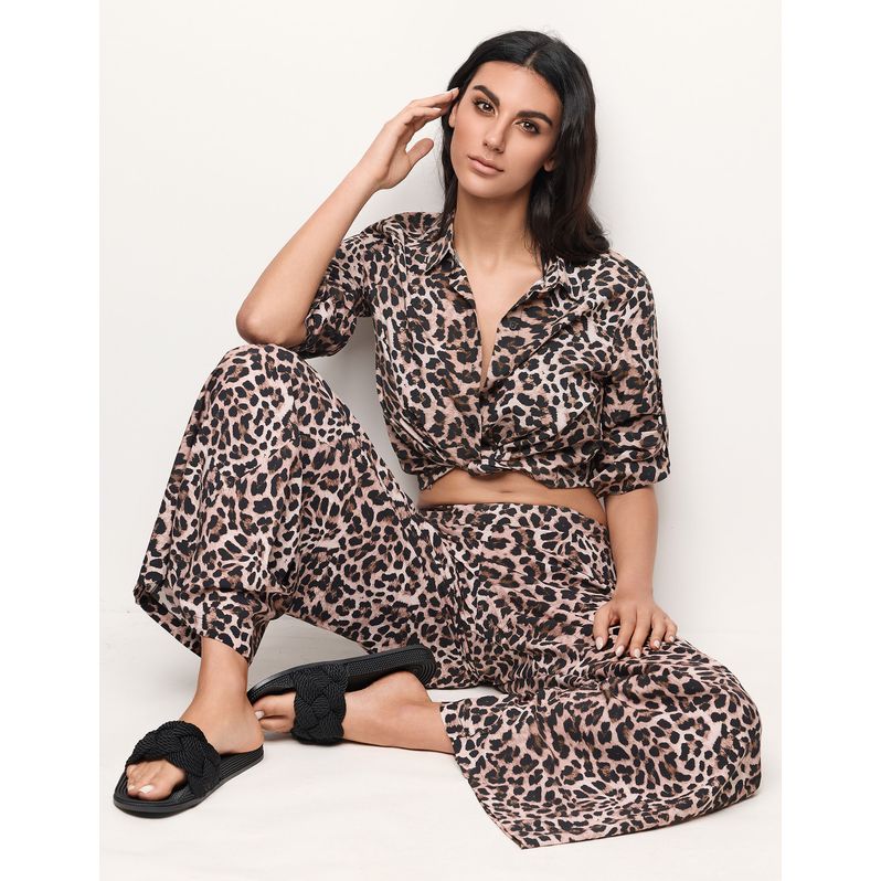 Pantalone lungo a palazzo con stampa animalier Marianna