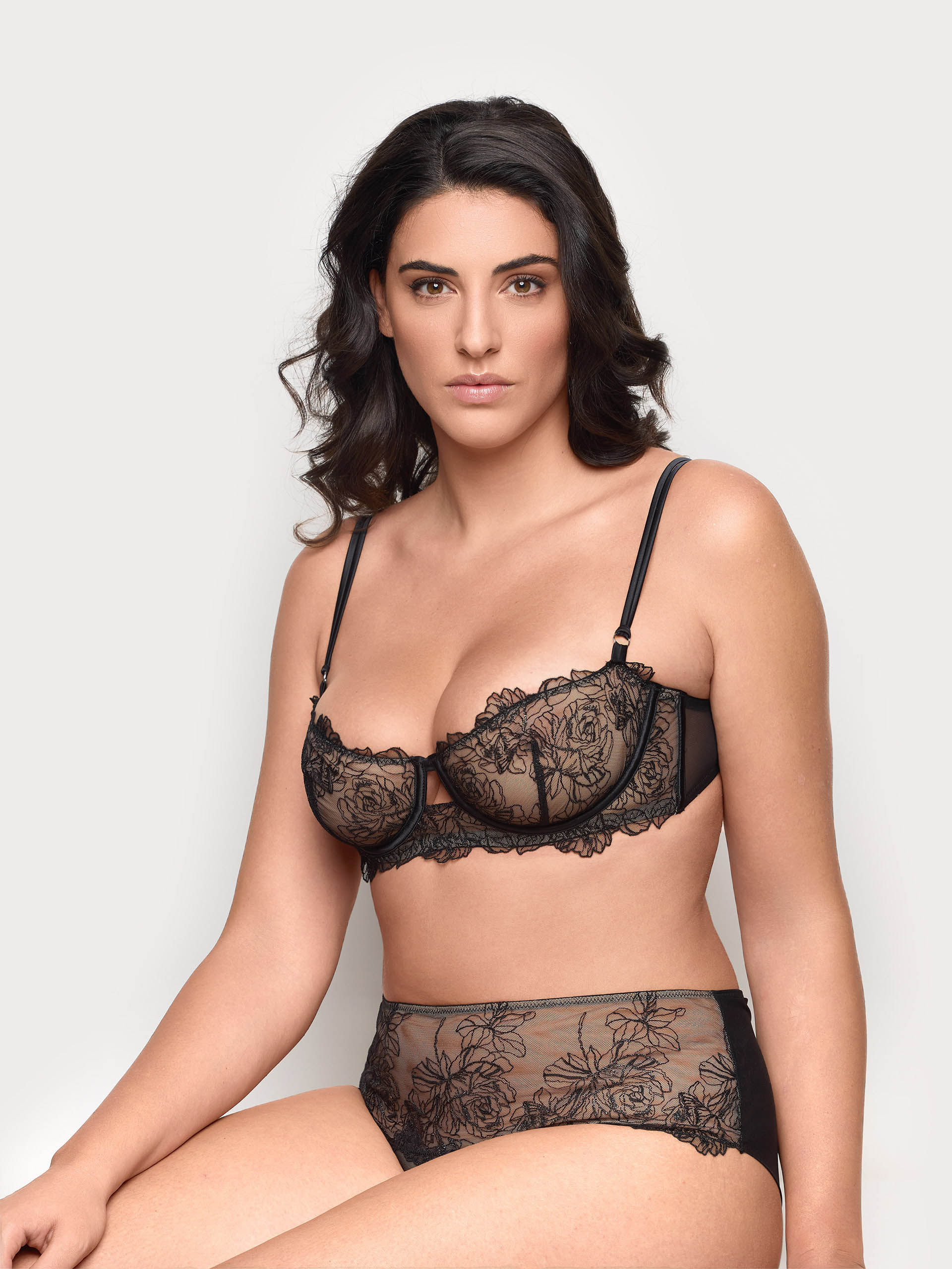 Yamamay Official: Intimo, Pigiami e Abbigliamento Donna e Uomo - Main Image