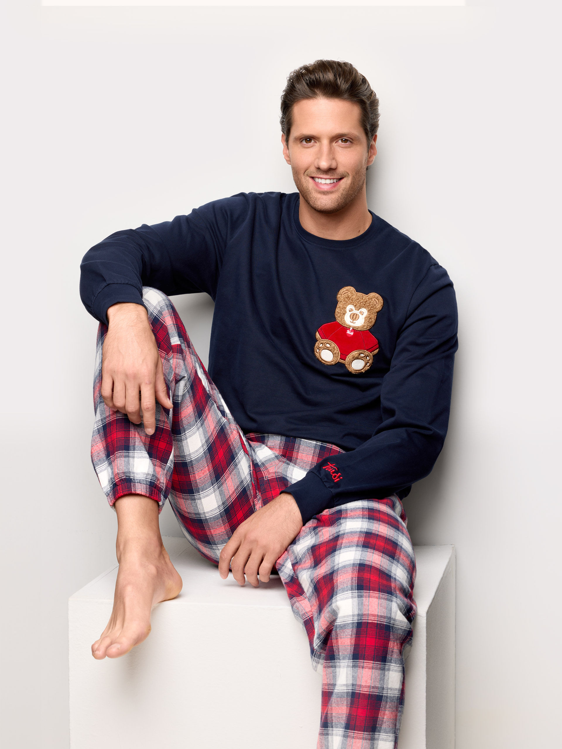 Look coordinati famiglia: mamma figlia, papà figlio Yamamay